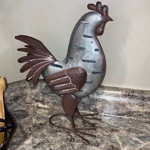 Rustic Chicken Decor